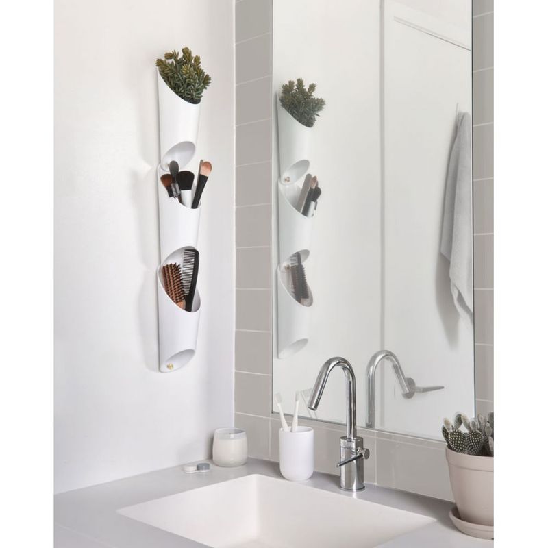 3-wall-storage-floralink