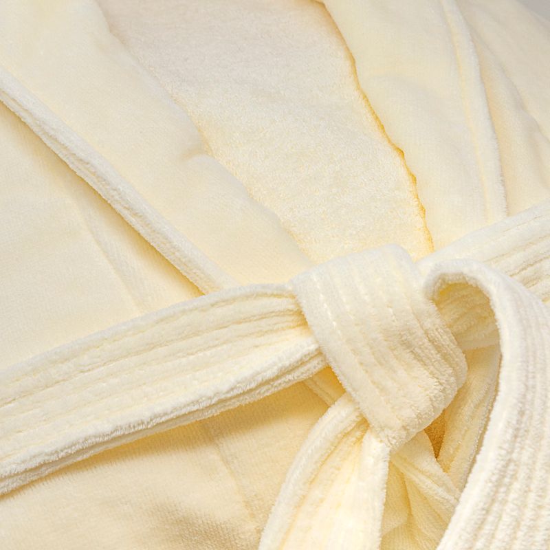 italica-bata-de-bano-terciopelo-light-milk-it-ba64-2