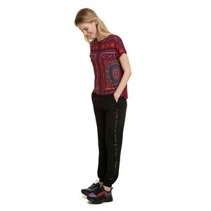 Camiseta Larisa Carmin