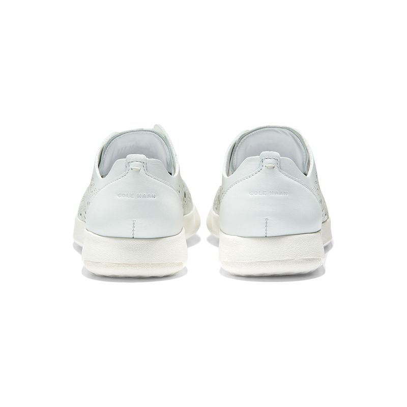 cole-haan-grandpro-lasercut-tennis-sneaker-blanco-w17921-3