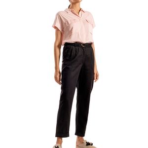 Pantalón con Cinturón Negro