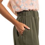 jogger-verde-olivo-co-mad21-5323-4