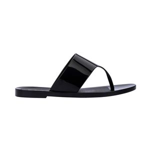 Essential Chic. Ad. Negro