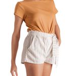 short-de-lino-rayas-beige-co-sw22-5396-3