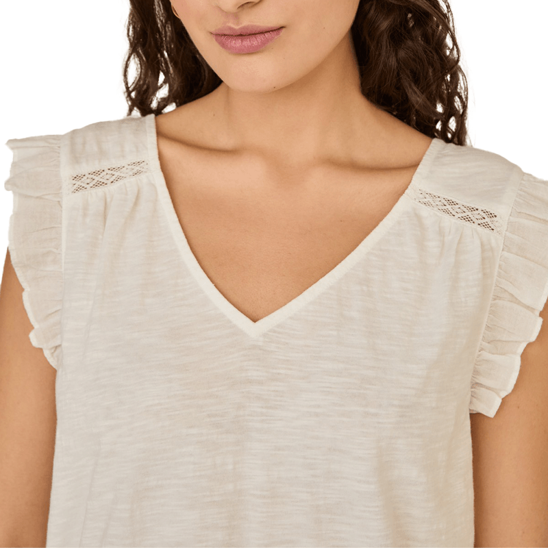 camiseta-sin-mangas-con-volantes-crudo-367180000100002000xl-1