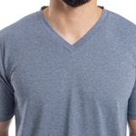 basic-t-shirt-cuello-en-v-azul-jaspeado-co-bash-002-4