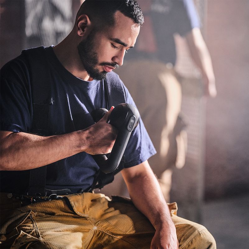 Theragun-Prime---Firefighter--Chest--1