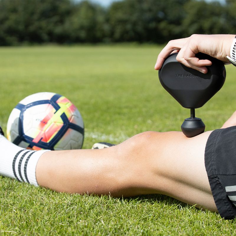 Theragun-mini--Blk----Football--Quad--1
