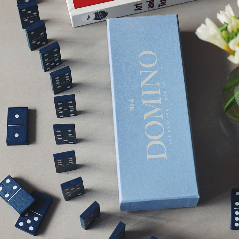 PW00340_MOOD1_Domino