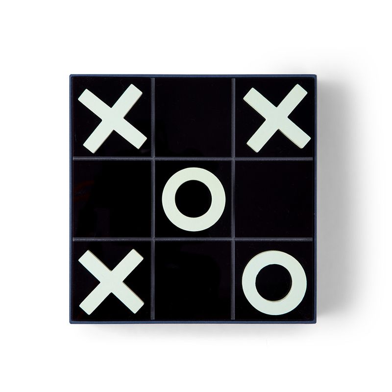 PW00397_CLASSIC_Tic-Tac-Toe_3