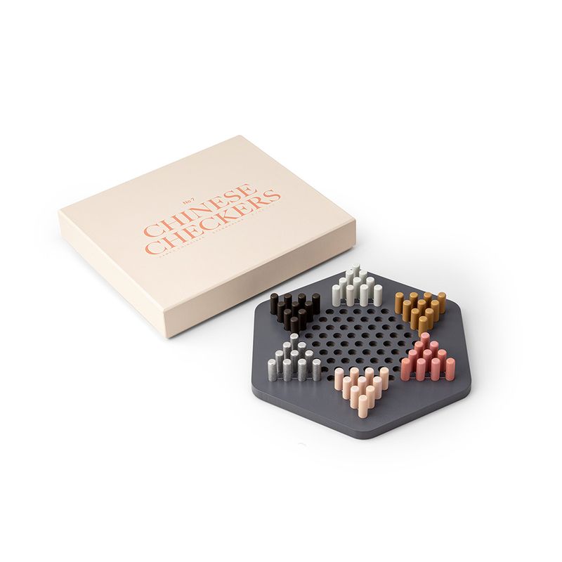 PW00454_CLASSIC_Chinese_Checkers2