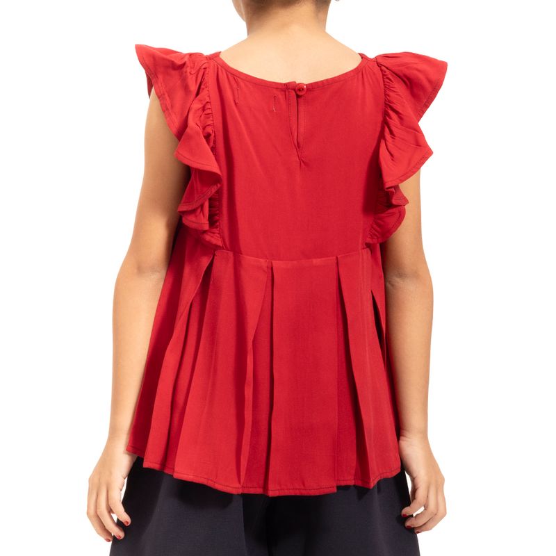 Blusa roja con discount flores