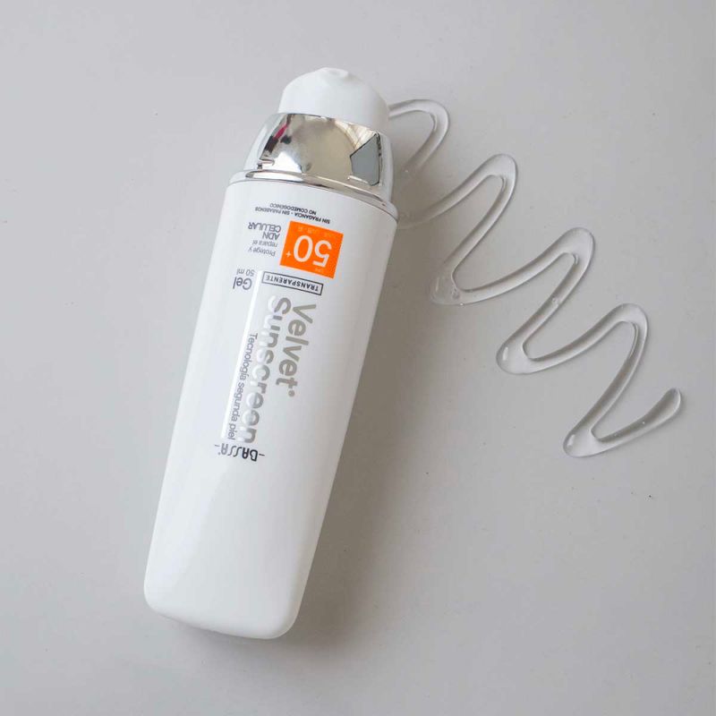 Bassa-Velvet-Sunscreen-Gel-Transparente-50ml-CON231