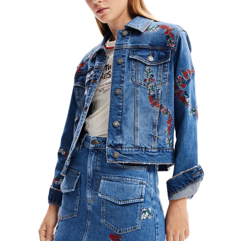 Desigual-Chaqueta-Denim-Bordados-23WWED125053