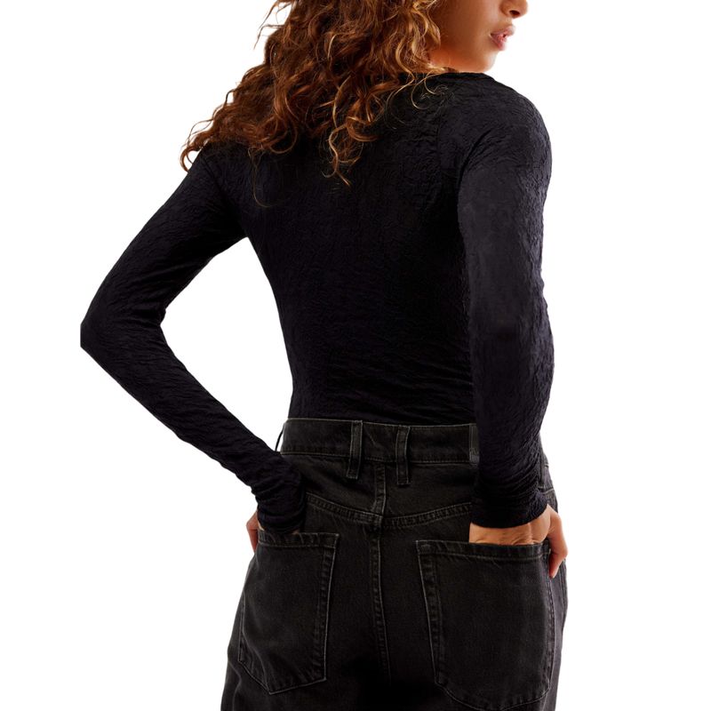 Free-People-Camisa-Manga-Larga-Negro-FP-P037-0010