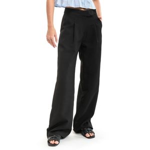 Pantalón con Pinzas Negro